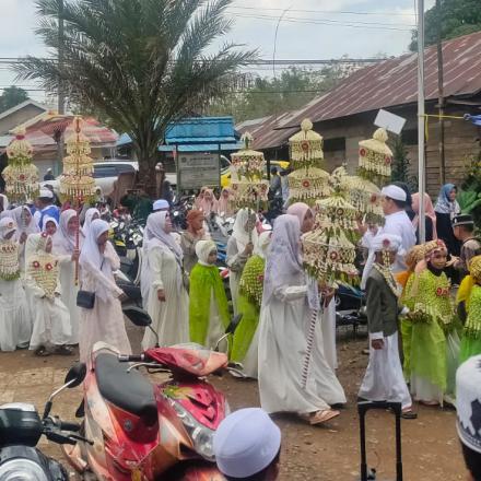 Khataman Al-Qur’an Madrasah Darul Hasanah Berlangsung Meriah